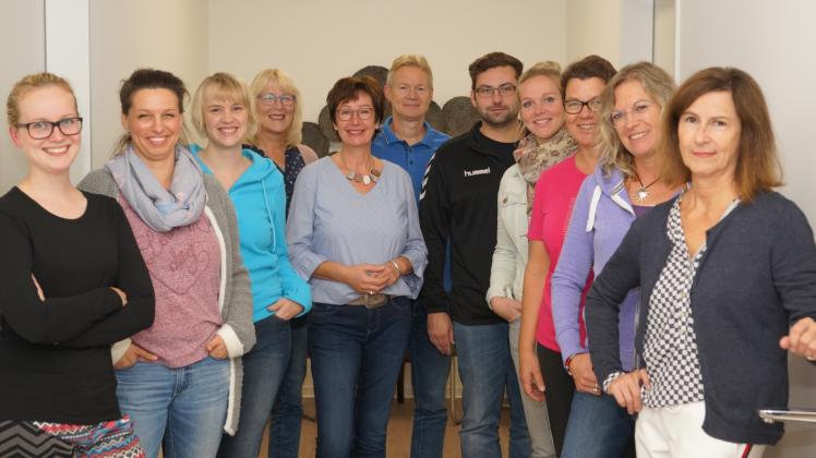 Das Team um Birgit Graw-Bilet (Mitte) ist ab sofort in Treia und Silberstadt für seine Patienten da. 