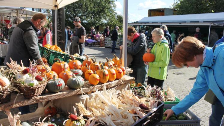 60 Aussteller werden am Sonntag beim Heeder Herbstmarkt ihre Produkte anbieten. 