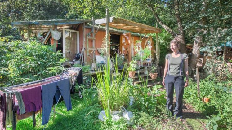 Der Garten als Wohnzimmer: Die Stadt will Wohnhäuser auf dem Gelände der Wagenburg am Finkenhügel bauen, die Bewohner wollen sich nicht vertreiben lassen. 