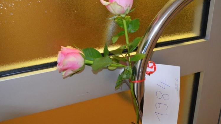 Rosen sind ein Zeichen des "Roses Revolution Day"