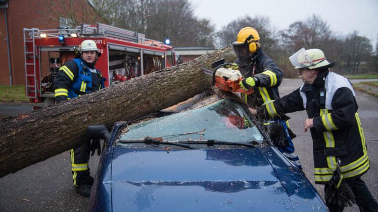 Feuerwehren Proben Den Ernstfall | SHZ