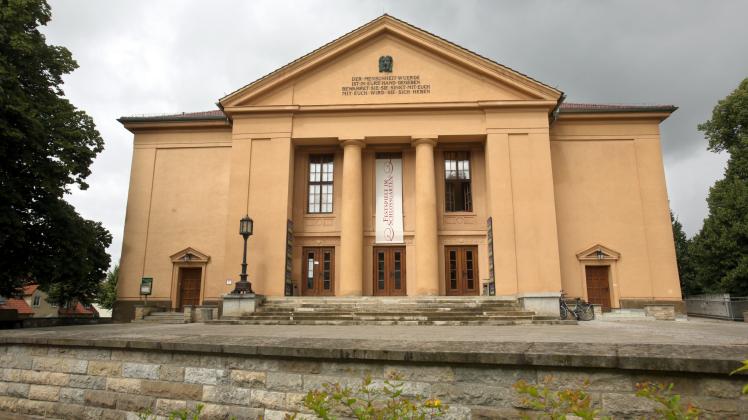 Das Landestheater in Neustrelitz (Mecklenburg-Vorpommern).