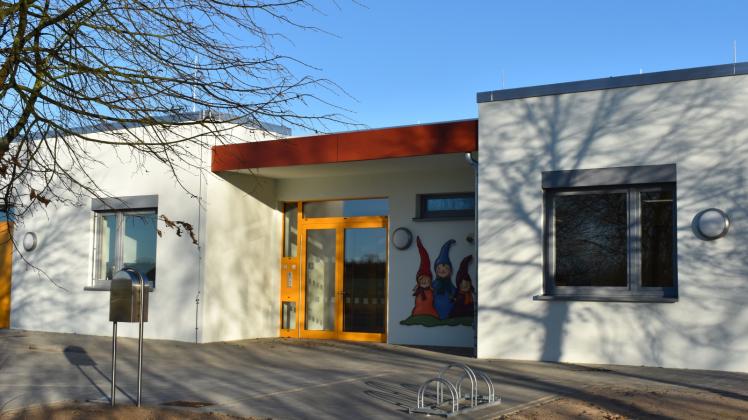 Seit gestern in Betrieb: Das neue Heim der Kita-Kinder in Radelübbe.