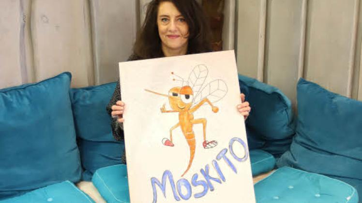 Seit ein Mädchen vor vier Jahren Lesemücke Moskito zeichnete, ist das Bild das Markenzeichen der Veranstaltungsreihe, erzählt Bibliotheksleiterin Martina Torner. 