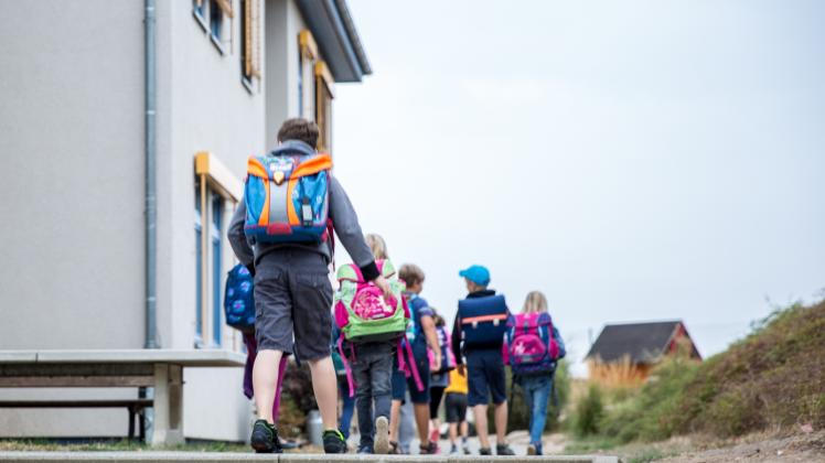 Viele Retgendorfer Kinder gehen in Cambs zur Schule. Mit dem Fahrrad zu fahren ist aber kaum möglich. 