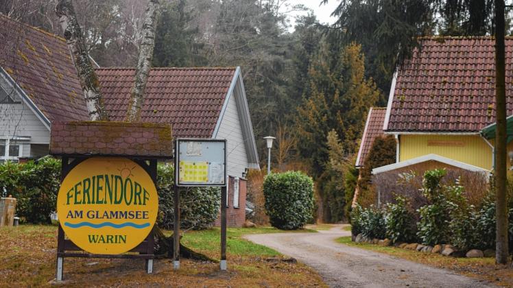 Viele Mitglieder im Tourismusverein Warin haben ihr Domizil im Feriendorf am Glammsee.