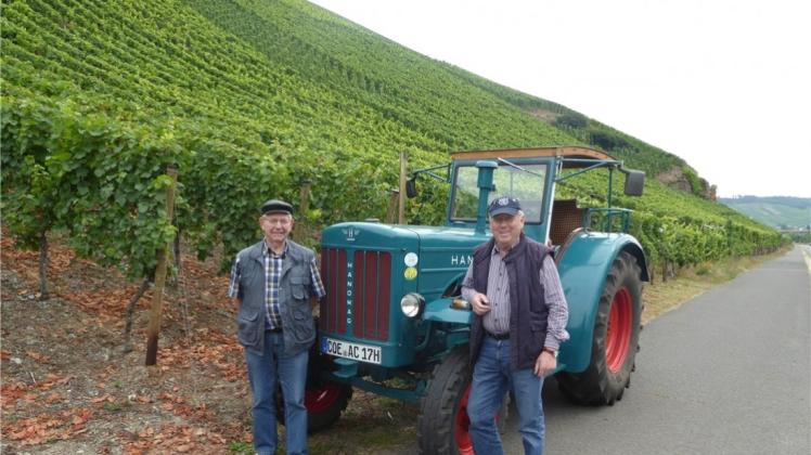 Auf einem Hanomag R 450 reisten Fritz Schwanemeyer und Antonius Recker vom Verein zur Erhaltung historischer Landtechnik Glandorf (VHLT), an die Mosel. 