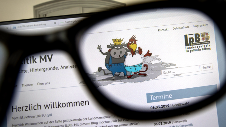 Begrüßungsseite des neuen Onlineangebots „Politik MV“ 