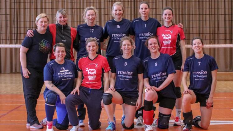 Titel verteidigt: Die Ü31-Volleyballerinnen des SVF Neustadt-Glewe haben ihren Vorjahreserfolg bei den norddeutschen Meisterschaften wiederholt.