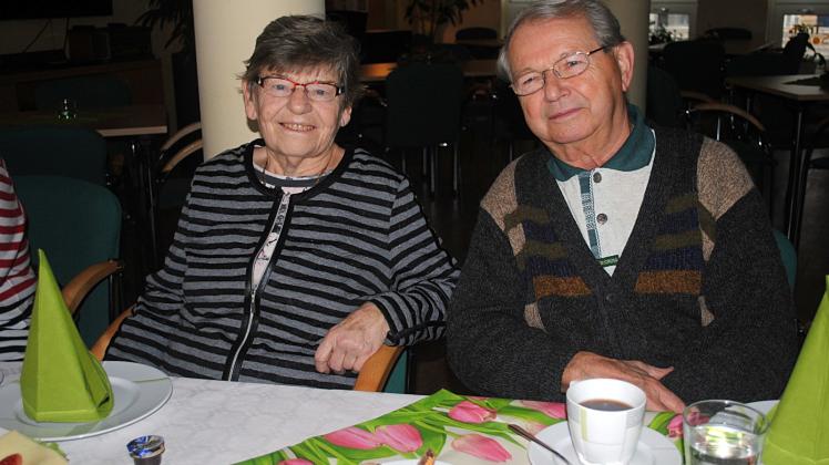 Kennenlern-Frühstück: Hannelore und Swesdan Daskiewitsch ließen sich diese Möglichkeit des Kennenlernens nicht entgehen. 