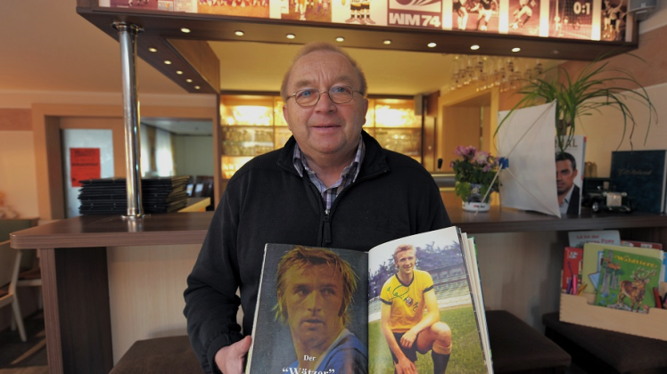 Der ehemalige Spieler von Dynamo Dresden, Siegmar Wätzlich, kurz vor seinem 65. Geburtstag.