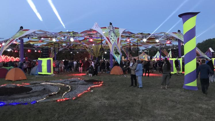 Das Psychedelic Circus Open Air lockt am Wochenende wieder tausende Besucher nach Göhlen.