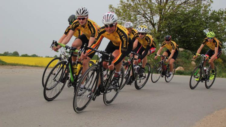 Ein Radrennen sorgt am Wochenende rund um Rieps für Verkehrsbehinderungen.