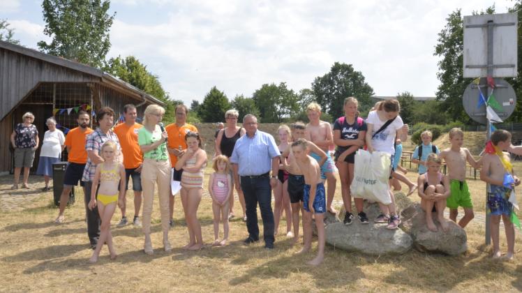 Nach einer Schließung nahm die Stadt Wittenburg im vorigen Jahr den Naturbadeteich wieder in Betrieb. 