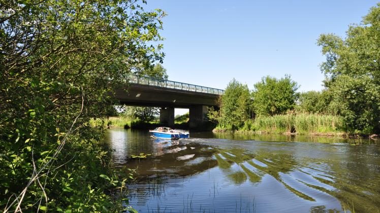DSC_0537.JPG DSC_0537.JPG