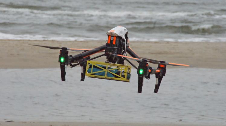 Für die Luftüberwachung hat das DRK 18 Drohnen angeschafft.