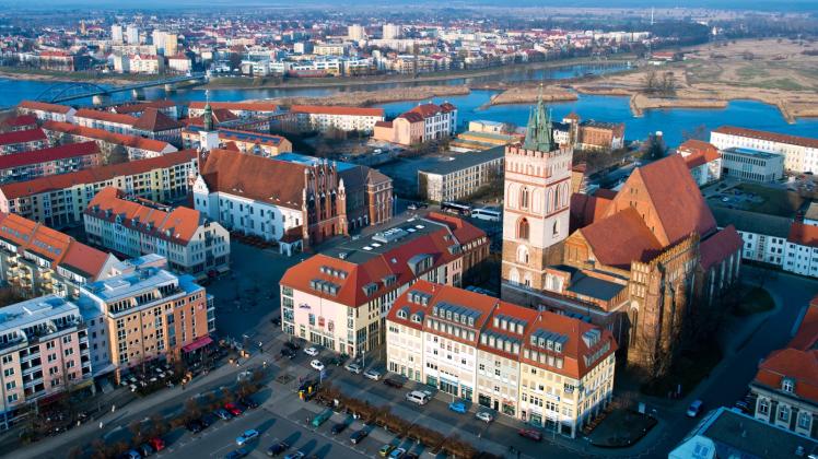  Frankfurt und Slubice  wollen über die Bewerbung als Kulturhauptstadt die gemeinsame Entwicklung vorantreiben. 