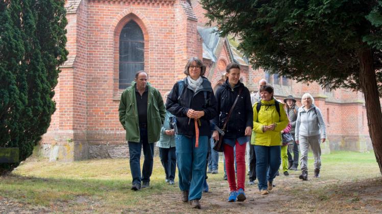 Knapp ein Dutzend Gläubige kamen zum 2. Pilgergottesdienst der Kirchgemeinden Blücher und Zahrensdorf.  