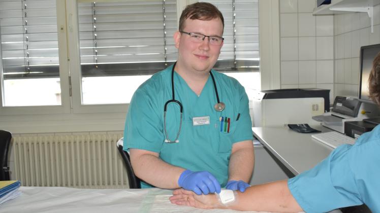 Fand seinen Wunschberuf im Krankenhaus: André Romhardt ist ausgebildeter Gesundheits- und Krankenpfleger. 