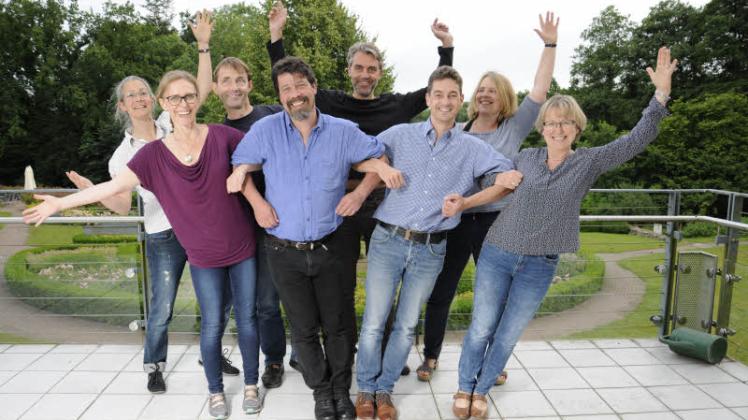 Auch in Altenholz dabei: Die Gruppe TonArt – acht Stimmen bilden ein Doppelquartett. 