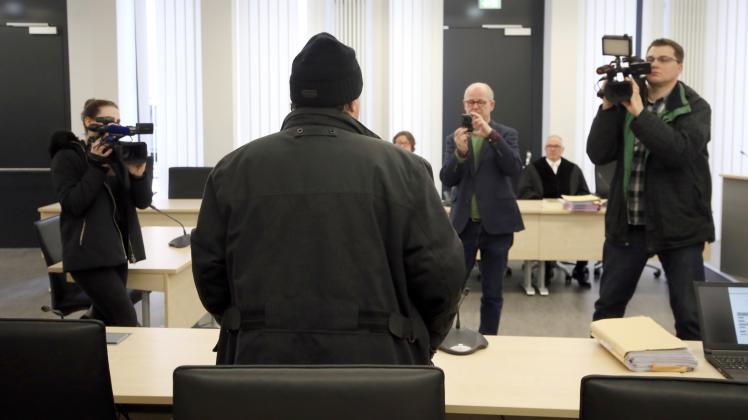 Prozess vor dem Landgericht Rostock: Für den ehemaligen Güstrower Amtsrichter fordert die Staatsanwaltschaft eine Bewährungsstrafe von 18 Monaten. 