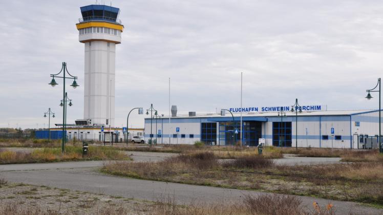 Der Flughafen Schwerin-Parchim ist im Moment „Lost Place“. 