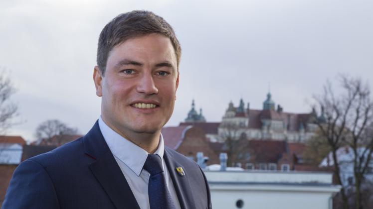 Der SPD-Kreisverband hatte Amtsinhaber Sebastian Constien schon im September für die Landratswahl 2020 nominiert.