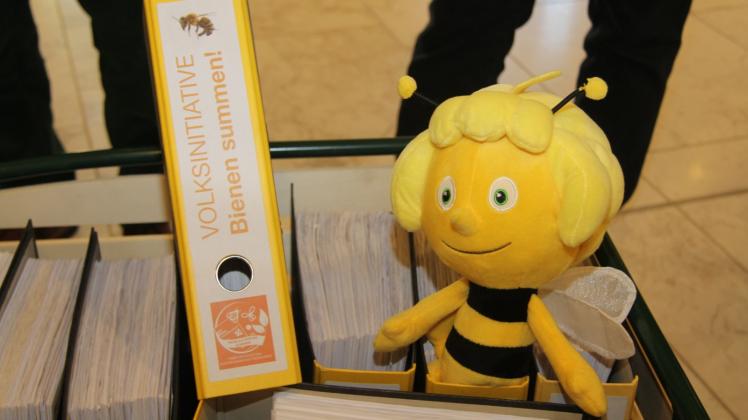 24 000 Stimmen sammelte die Volksinitiative „Bienen summen“ bislang. 
