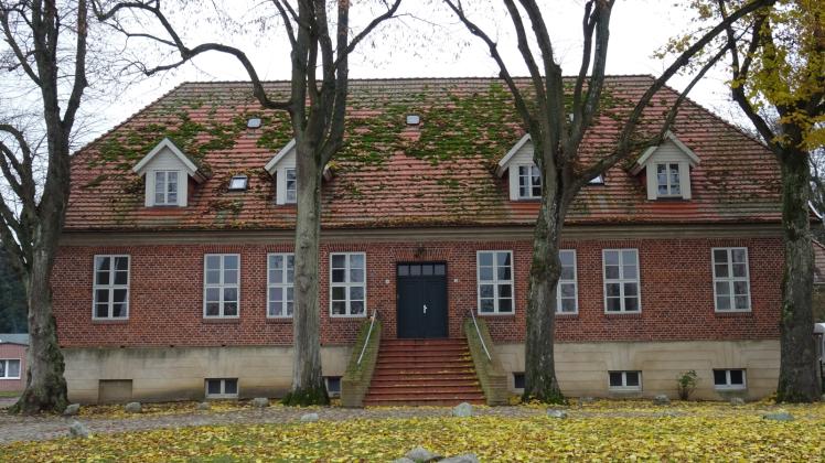 Von außen bescheiden: Das Gutshaus war während der DDR-Zeit Wohn- und Kulturhaus.