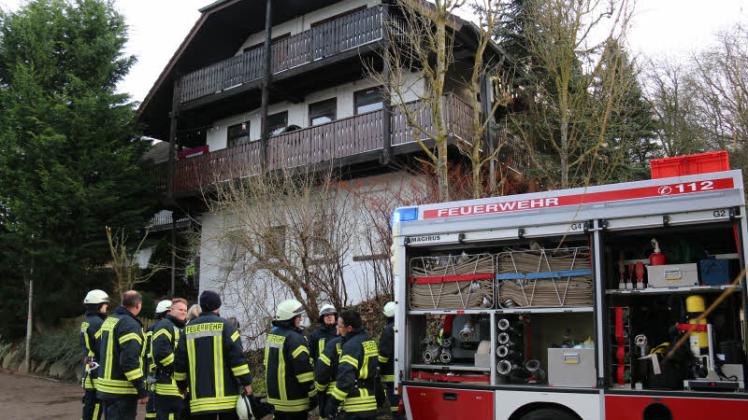 Das Mehrfamilienhaus am Voßberg in Malkwitz in der Gemeinde Malente musste wegen eines Feuers in einem Badezimmer evakuiert werden.
