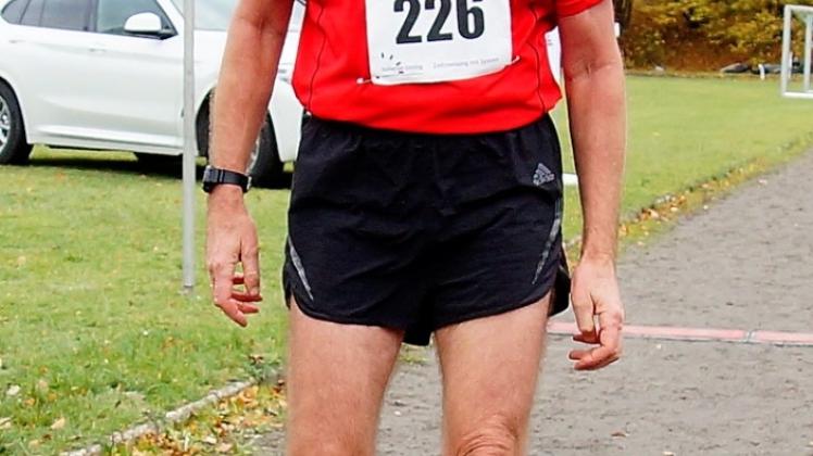 Der der älteste Marathonläufer der Region: Klaus-Dieter Mauck (SC Laage/Lauf- und Radtreff Bützow) 