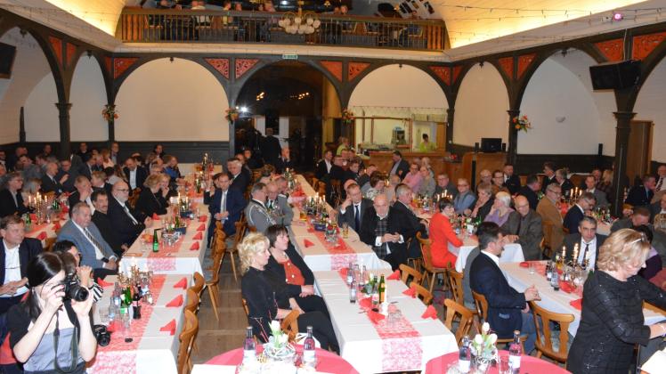 Volles Haus in Wittenburg: 250 Gäste folgten am Mittwoch der Einladung der Stadt in den Saal des Landhauses zum Neujahrsempfang. 