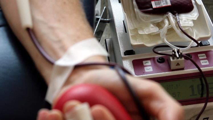Blut zu spenden ist seit diesem Jahr in weniger Orten möglich. 