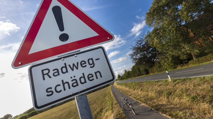 Schadhafte oder unebene Radwege stören die Fahrradfahrer im Kreis Pinneberg am meisten.