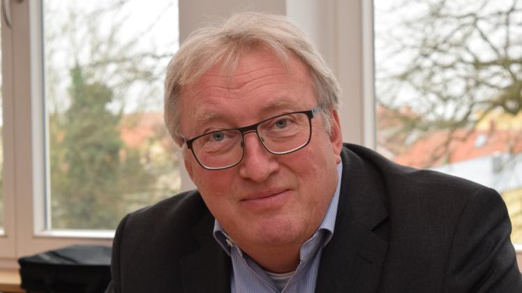 Kreiswahlleiter Hans-Dieter Reinschütz 