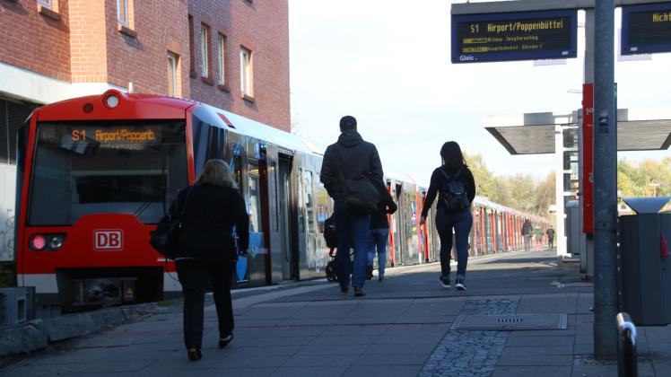 Einigkeit herrschte bei der Forderung nach dem Zehn-Minuten-Takt für die S-Bahn-Linie 1. 