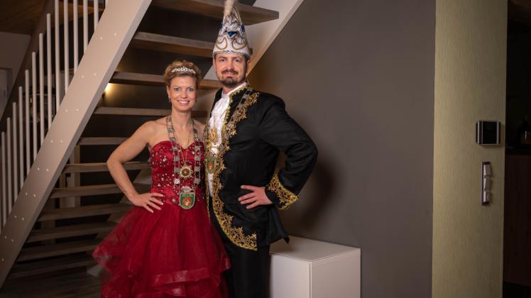 Das Geheimnis ist gelüftet: Saskia und Patrick Jonas sind das neue Lübzer Prinzenpaar.