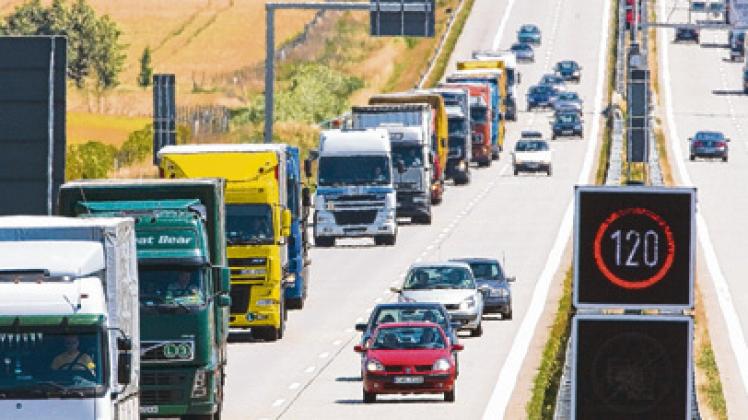 Pendler Darf Verkehrsgünstigen Umweg Absetzen | SHZ