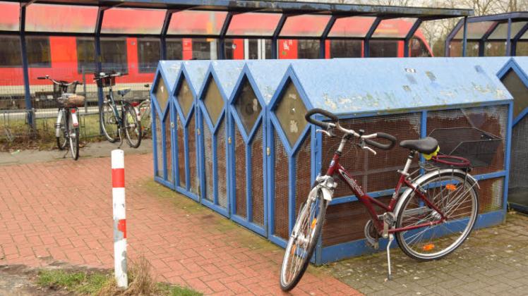 Der Bund fördert  neue investive klimafreundliche Konzepte im Radverkehr, beispielsweise Fahrradboxen wie am Eckernförder Bahnhof. Alle Fraktionen der Ratsversammlung haben sich für weitere Boxen ausgesprochen.