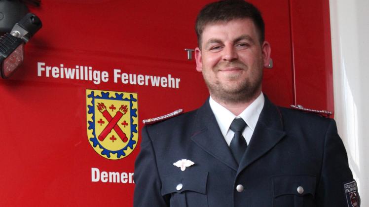 Schon als Kind war er gerne im Gerätehaus der Freiwilligen Feuerwehr Demen, nun führt Andre Hinz die ehrenamtlichen Brandschützer an.
