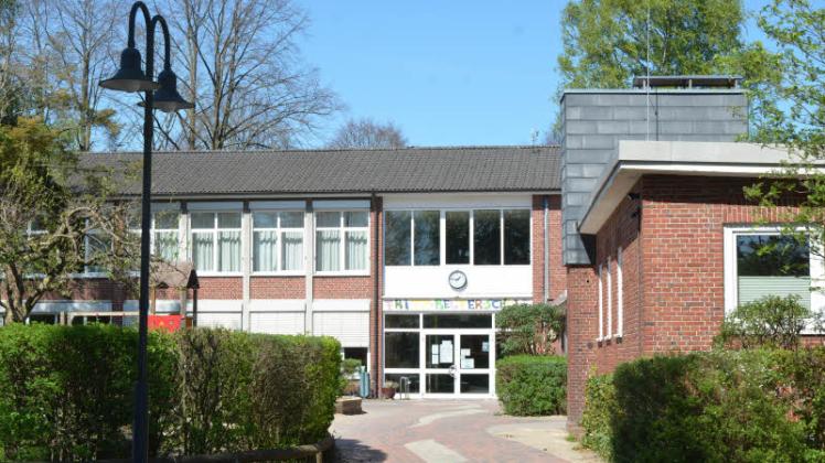 Ratsversammlung in Tornesch: Dabei ist auch die Fritz-Reuter-Schule ein Thema. 