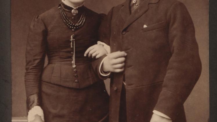 Ab 1913 betrieben Bauunternehmer Fritz Fahs und seine Ehefrau Elise die Herberge zur Heimat in Bützow. 