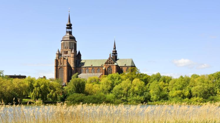 Die St.-Marien-Kirche in Stralsund Die St.-Marien-Kirche in Stralsund