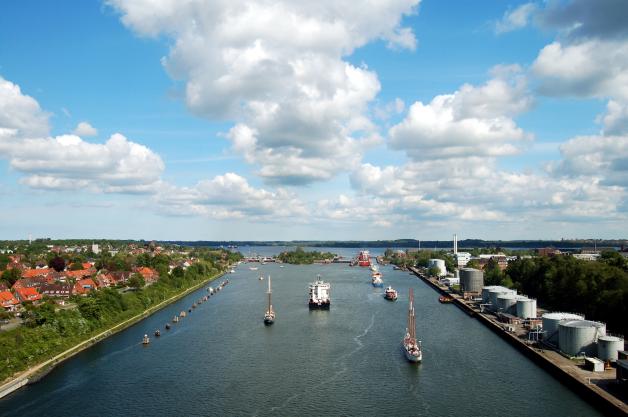 125 Jahre Nord-Ostsee-Kanal: An Bord der Freya oder der MS Prince