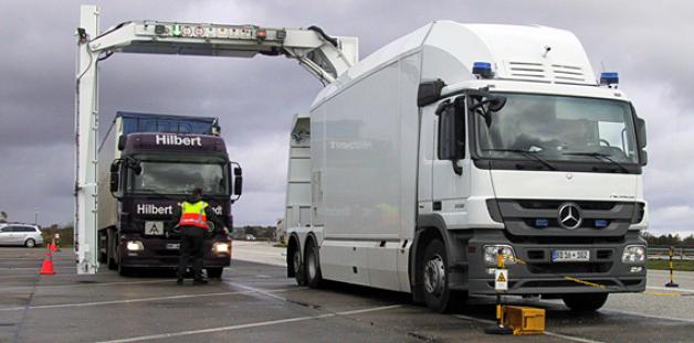 Lkw Kontrolle Mit R ntgen Scanner