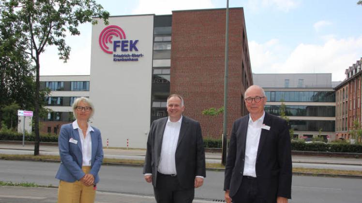 Kerstin Ganskopf (von links) freut sich über die Zusammenarbeit mit Hauke Hansen und Alfred von Dollen