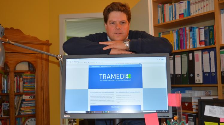 Will eine internetbasierte Handelsplattform für den Pharma-Großhandel am Markt etablieren: Der 45-jährige Axel Lehmann hat das Startup Tramedix im Jahr 2018 in Güstrow gegründet. 