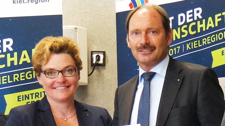 Janet Sönnichsen und Pierre Gilgenast warben 2017 gemeinsam für die „Lange Nacht der Wissenschaft“. Nun treffen sie im Bürgermeisterwahlkampf aufeinander.