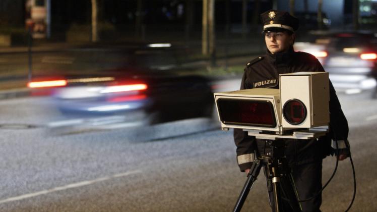 Nur wenige Verstöße festgestellt: Bei der Geschwindigkeitsmessung in Crivitz erwischten die Polizisten zwei Fahrer, die zu schnell unterwegs waren.  