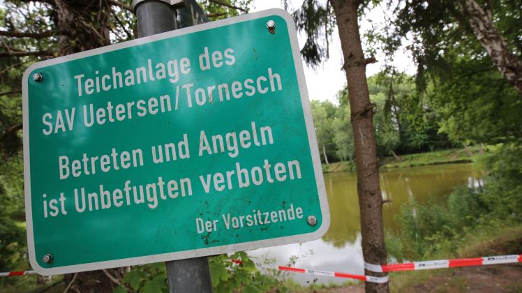 Bislang gibt es nur Hinweisschilder und seit dem Unfall ein provisorisches Absperrband in einem Teilbereich des See zur Heimstättenstraße hin. Die Stadt hat Eigentümer und Pächter jetzt zum Handeln aufgefordert.